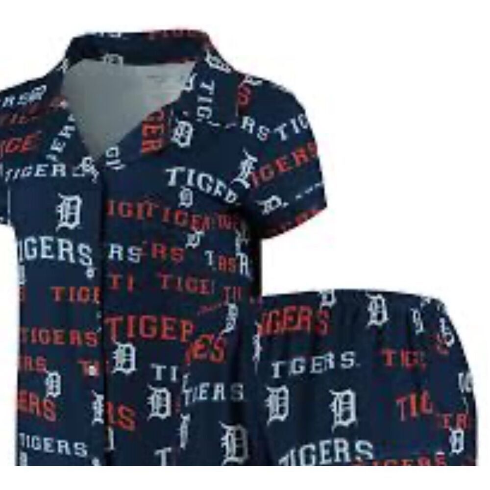 Detroit Tigers Concepts Sport Women's Zest Allover Print Button-Up Shirt & Short